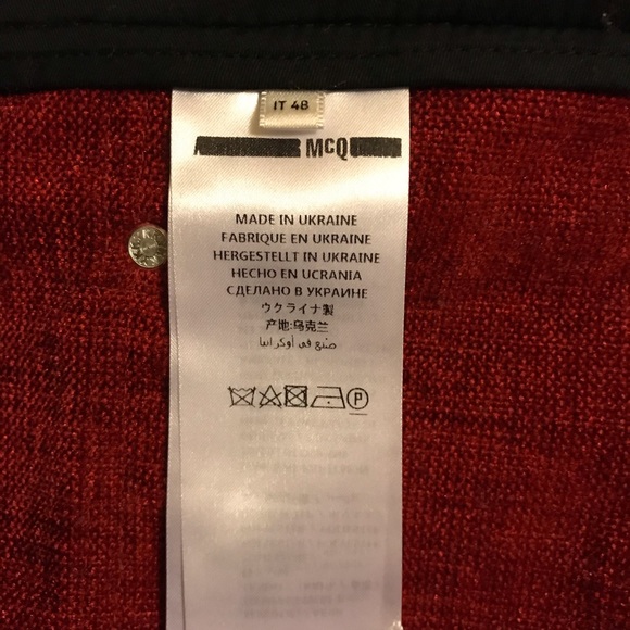 McQ by Alexander McQueen Major Patch-Pocket red mini skirt - Picture 6 of 9